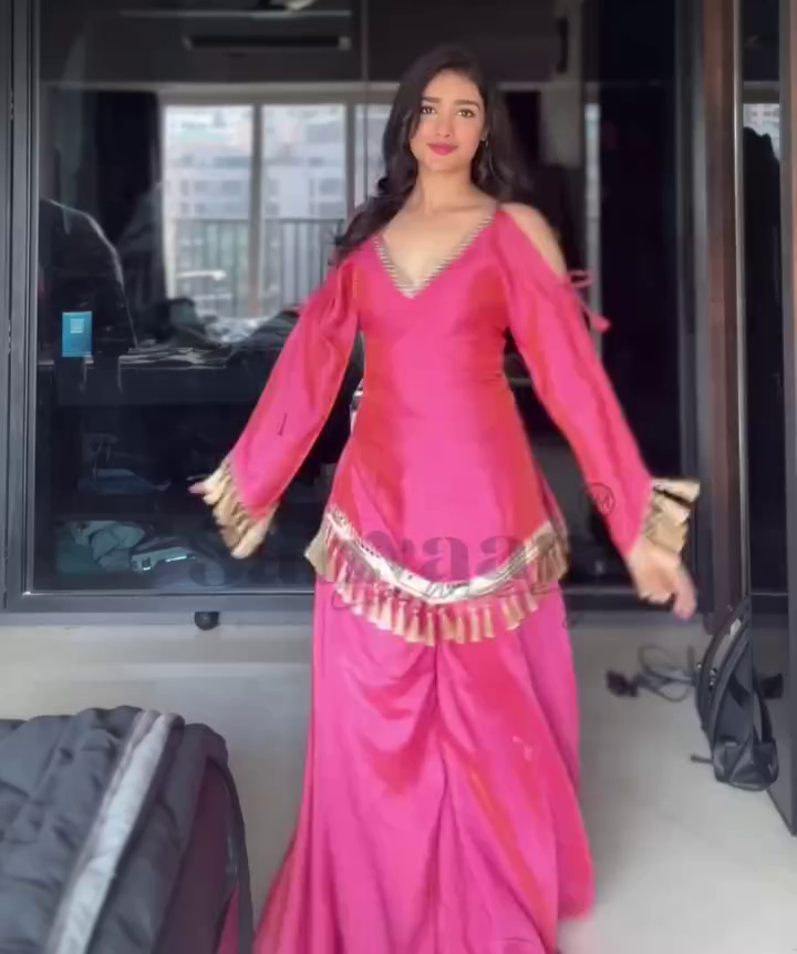 Elegant Kurta Sharara Set – Traditional Charm Meets Modern Festive Style