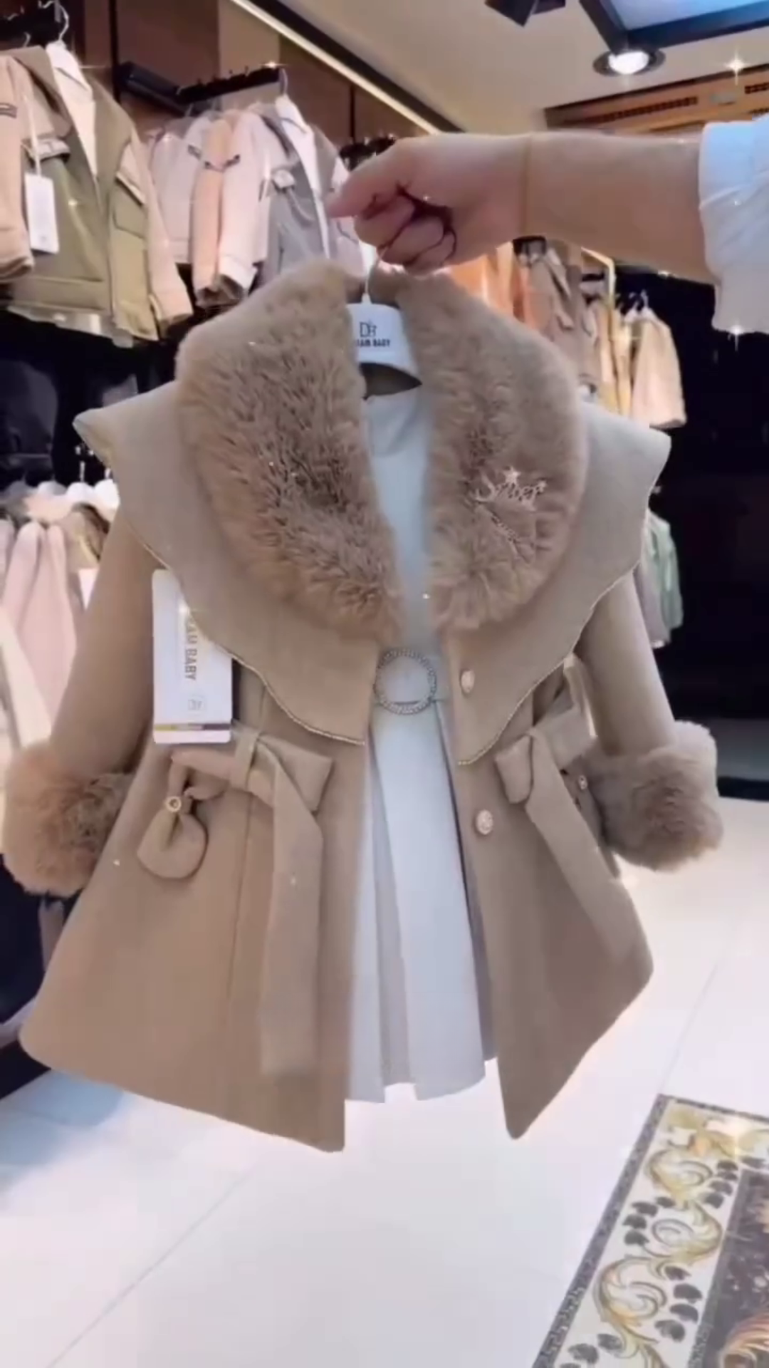 Women’s Faux Fur Collar Cashmere Blend Wool Jacket – Mid-Length Winter Coat with Stylish Cuffs