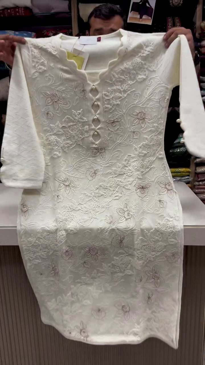 Off-White Premium Woolen Heavy Embroidered Straight Suit with Dupatta – Luxury Winter Elegance for Timeless Style