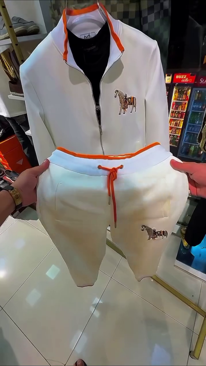 Premium Embroidered Designer Track-Set – Luxurious Comfort Meets Contemporary Style for Men & Women