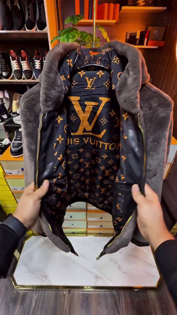 Grey Faux-Fur Vest with Black & Orange Louis Vuitton Monogram Lining – Luxurious Statement Layer for Modern Fashion