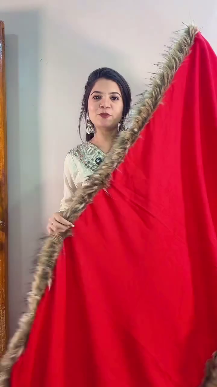 Luxury Warmth with Bridal Elegance: Faux Fur Shawl Wrap Cape Stole Shrug for Winter